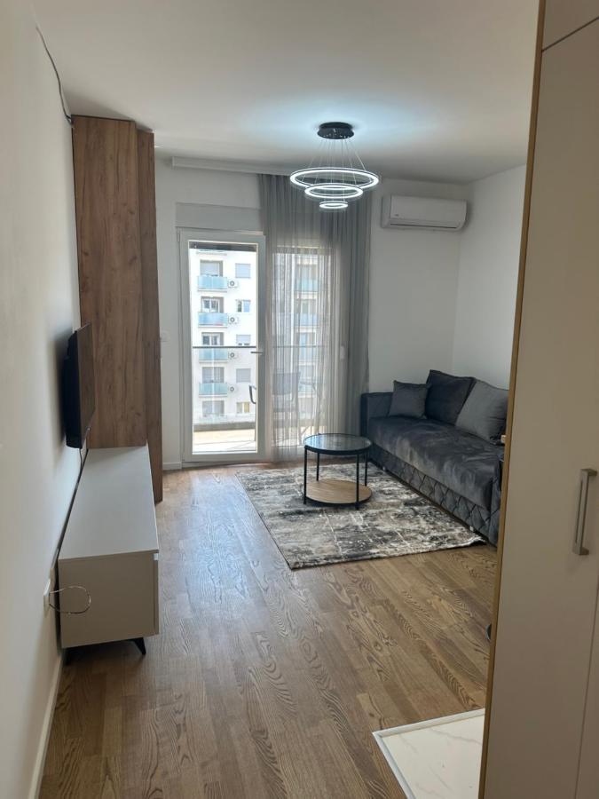 Luxury Apartments D&B Podgorica Kültér fotó