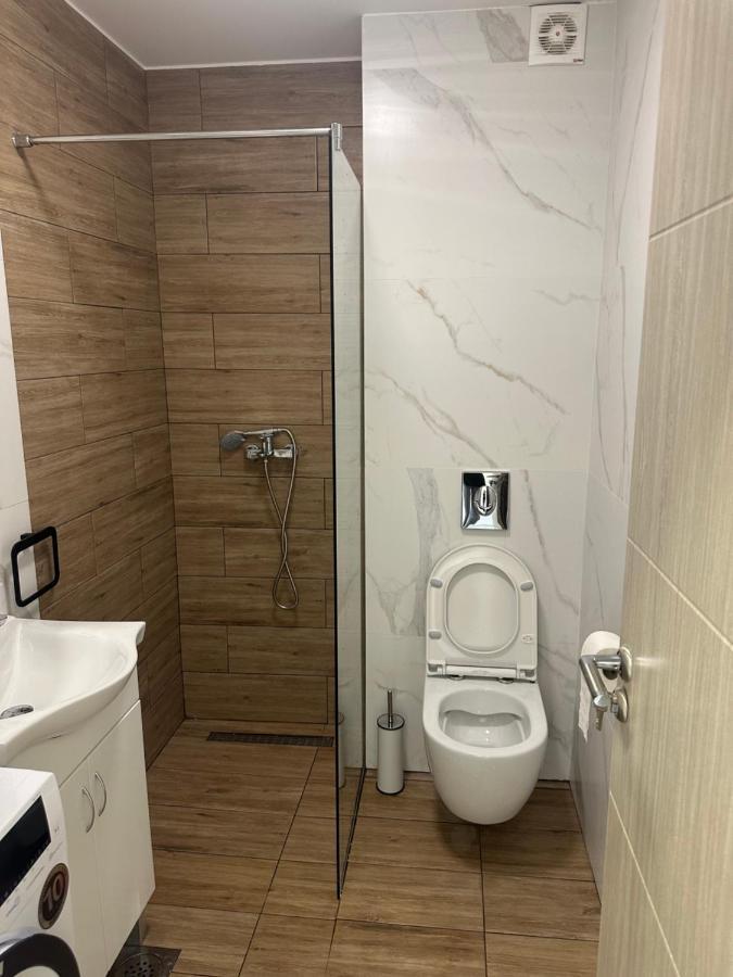 Luxury Apartments D&B Podgorica Kültér fotó