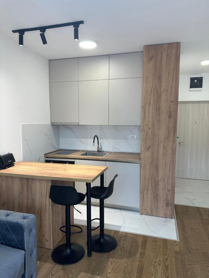 Luxury Apartments D&B Podgorica Kültér fotó