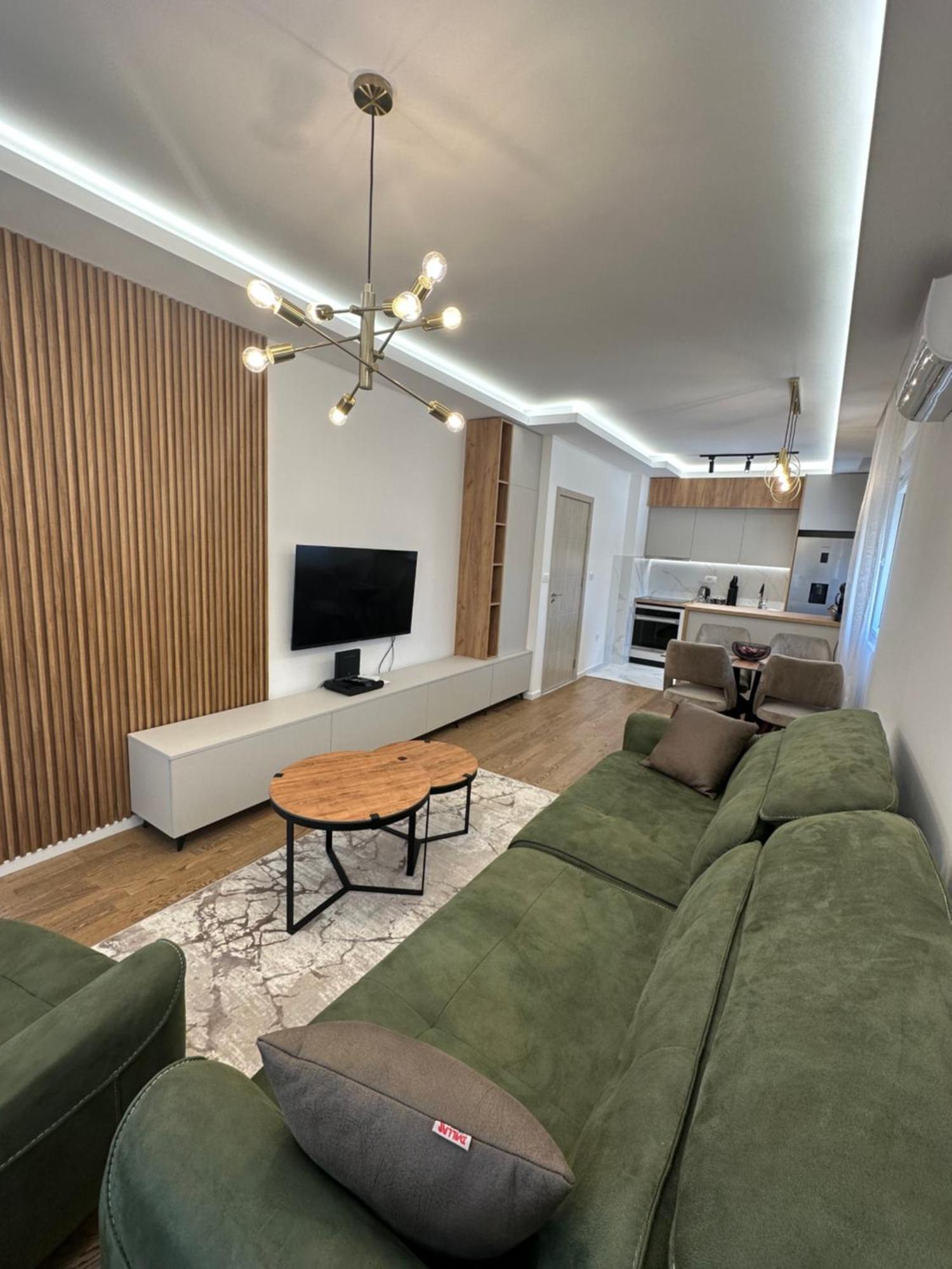 Luxury Apartments D&B Podgorica Kültér fotó