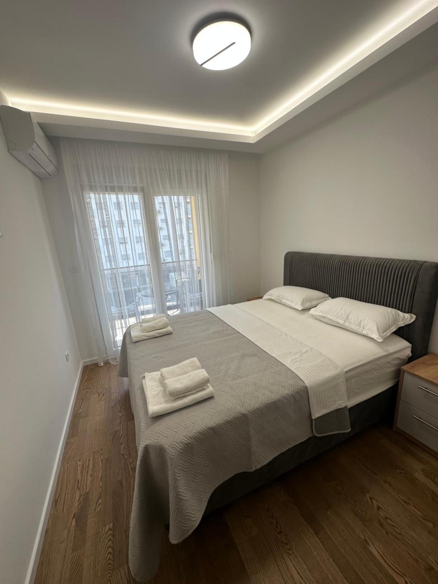Luxury Apartments D&B Podgorica Kültér fotó