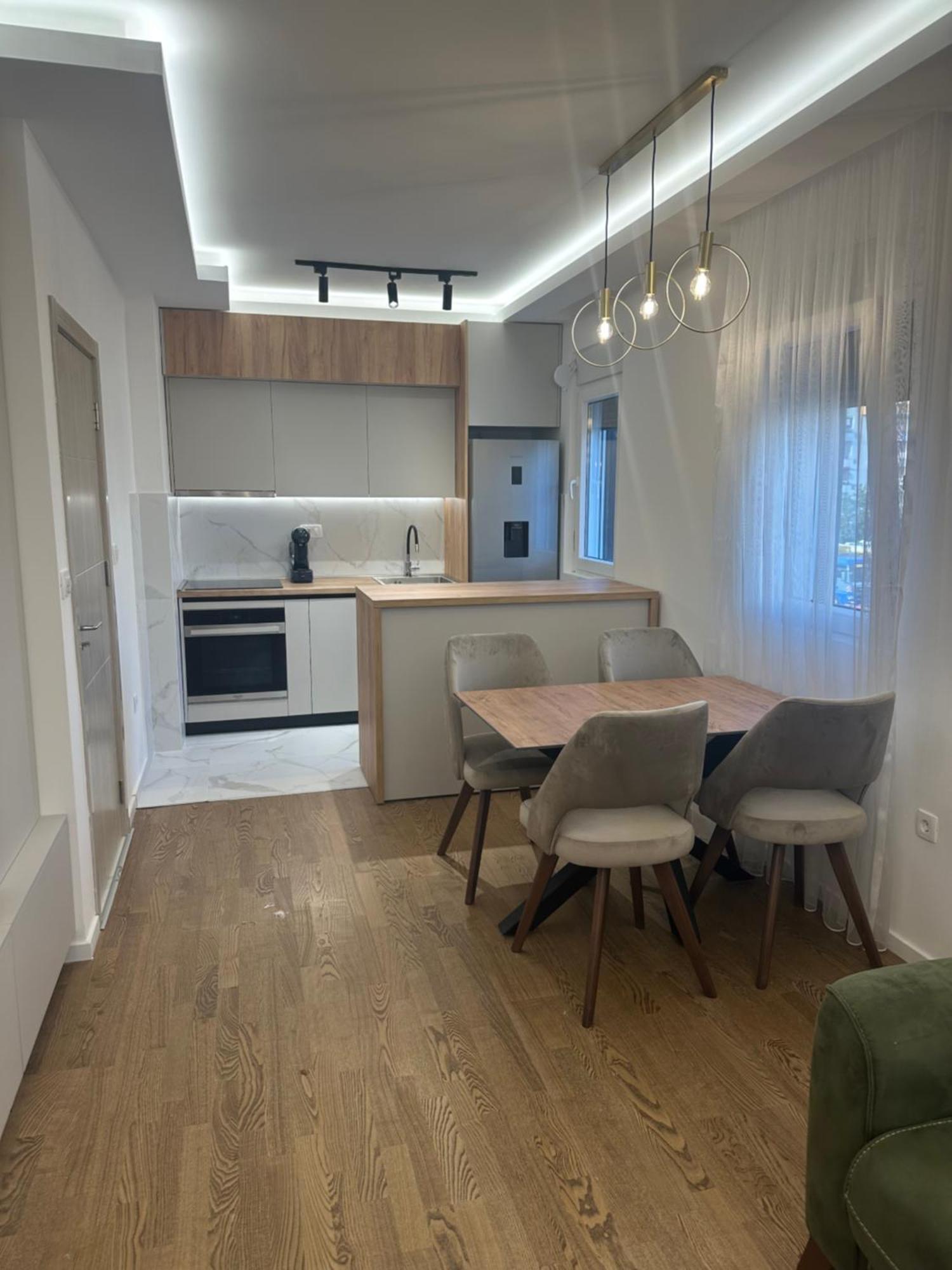 Luxury Apartments D&B Podgorica Kültér fotó