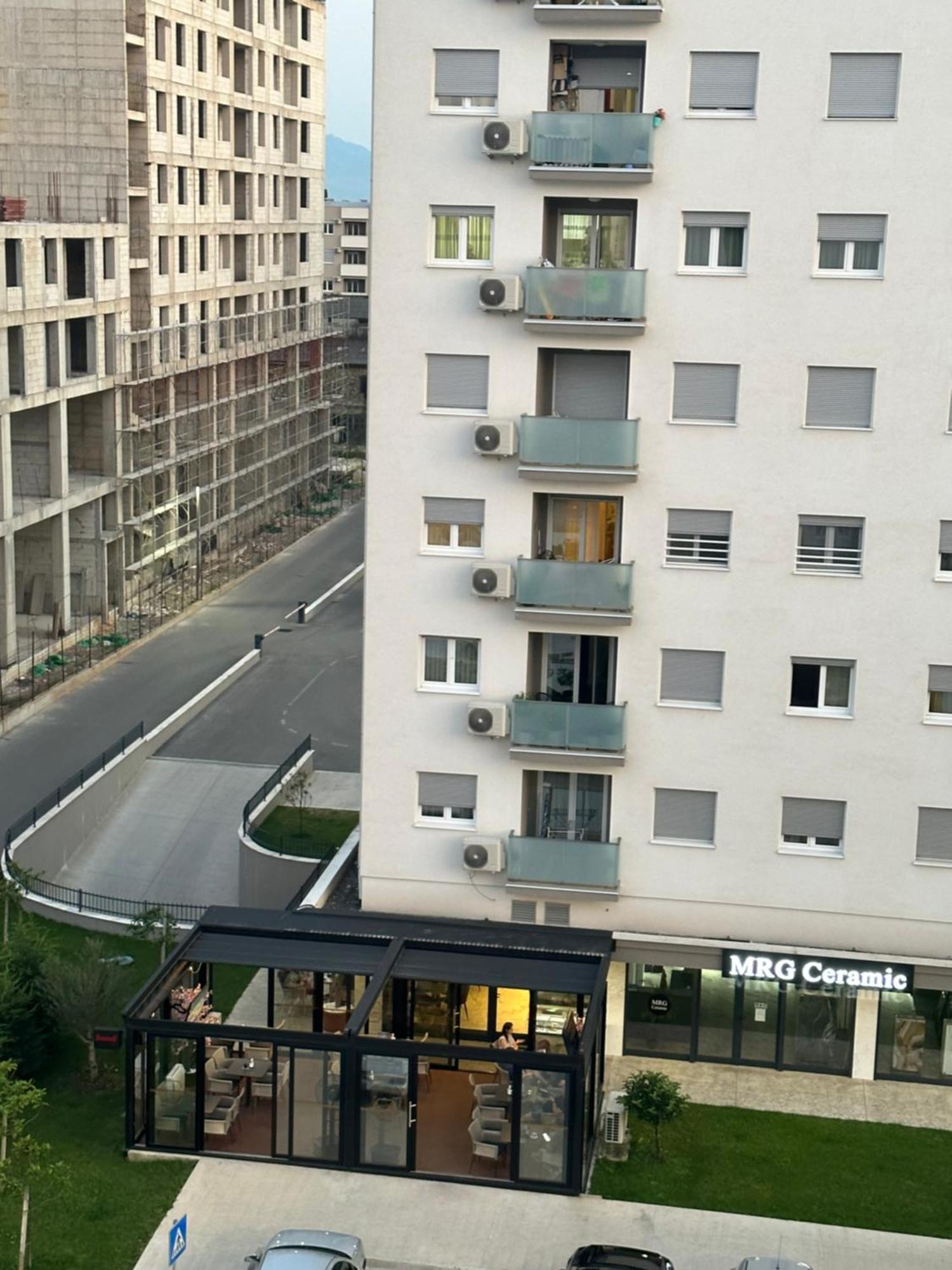 Luxury Apartments D&B Podgorica Kültér fotó